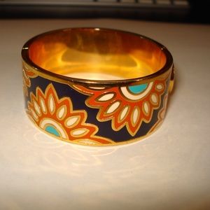 Spartina 449 Daufuskie Island Orange Enamel Floral Gold Tone Hinged Bracelet